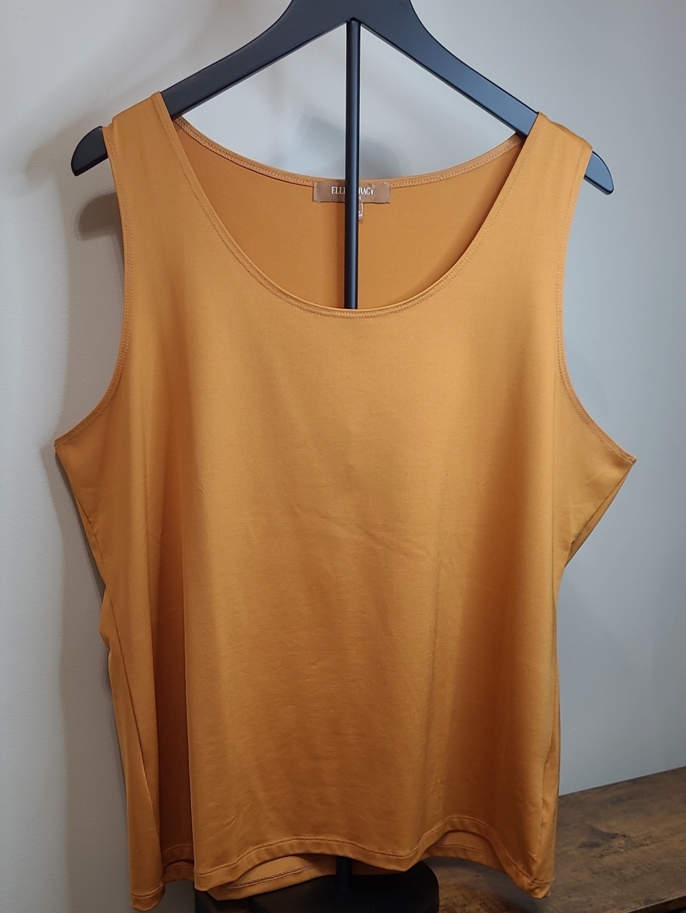Ellen Tracy Mustard Sleeveless Scoop Neck Top size 2X